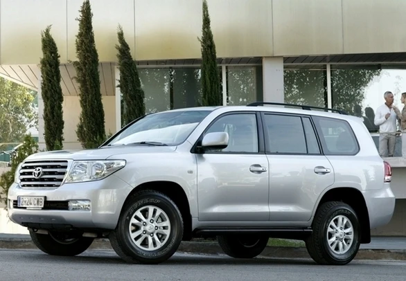 2011 TOYOTA LAND CRUISER PROBLEMS