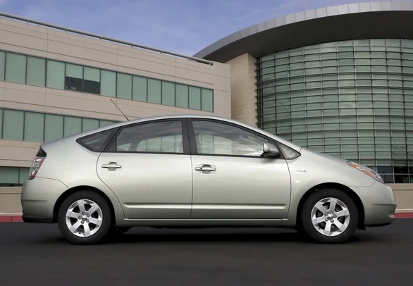 2003 TOYOTA PRIUS PROBLEMS