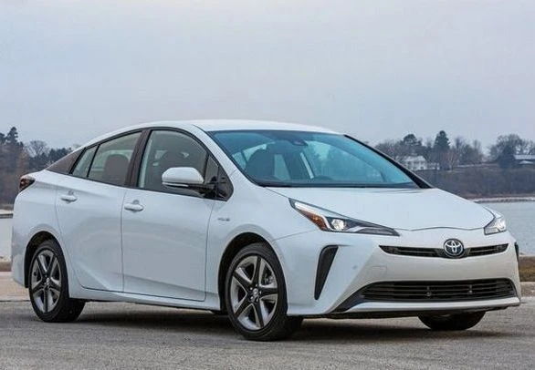 2021 TOYOTA PRIUS PROBLEMS